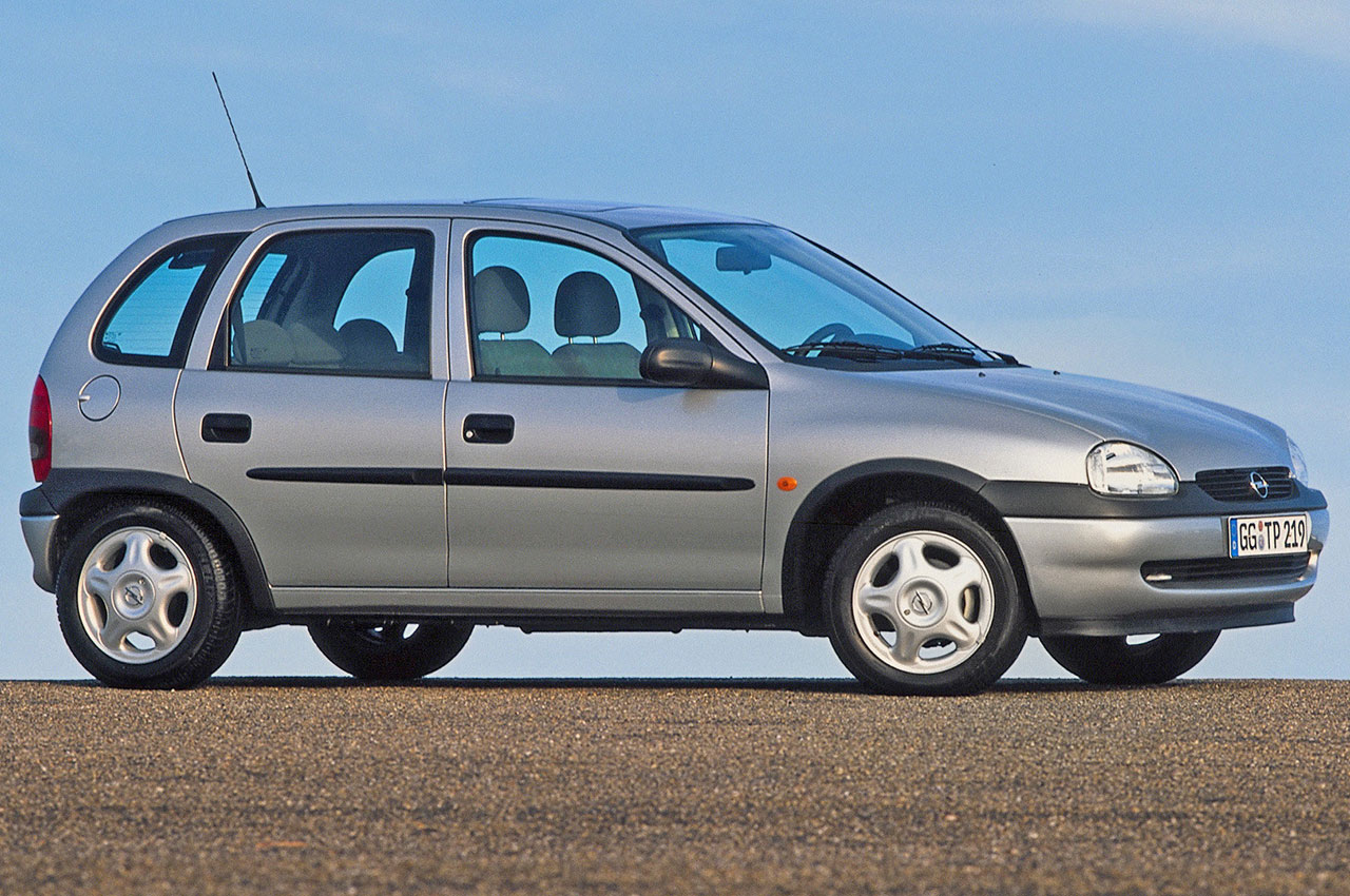 Opel Corsa 40 Yaşında! - Auto Speed Magazine